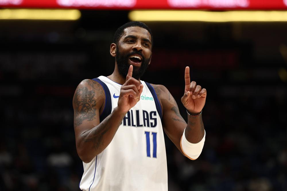 扛起锋线重 扛起锋线重